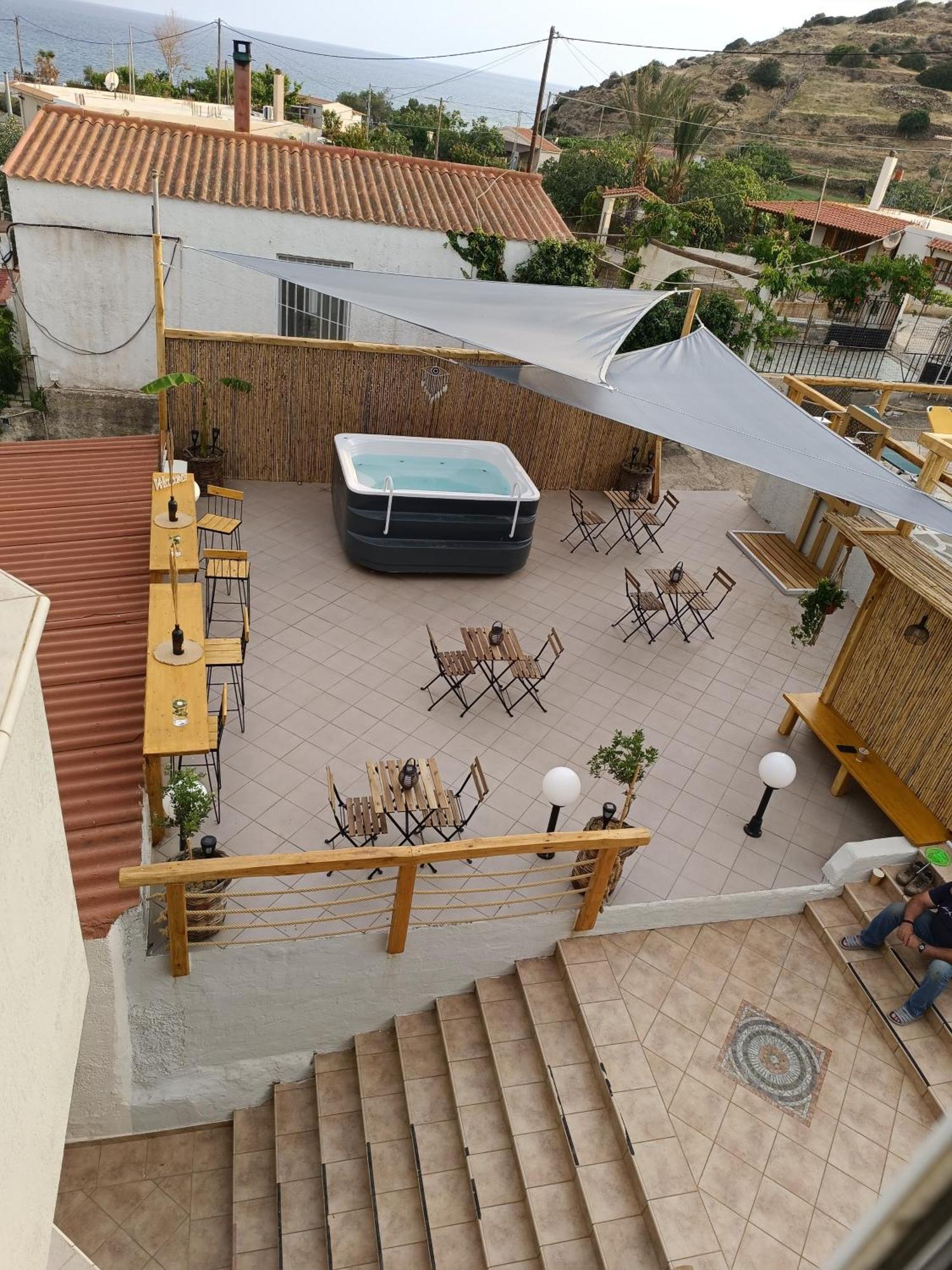 Prince Apartments Volissos Exterior foto