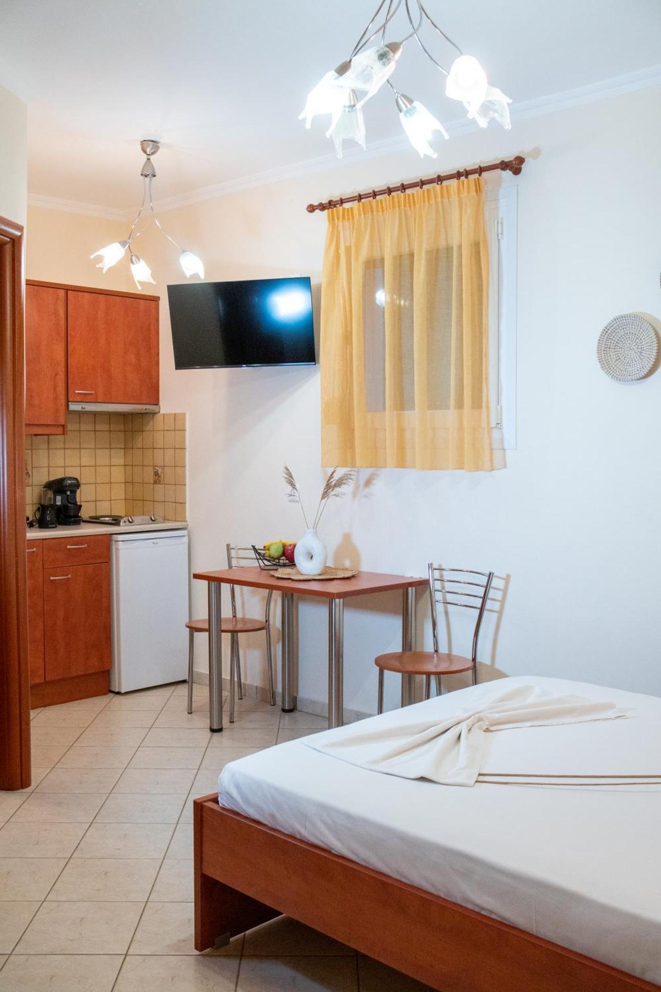 Prince Apartments Volissos Cameră foto